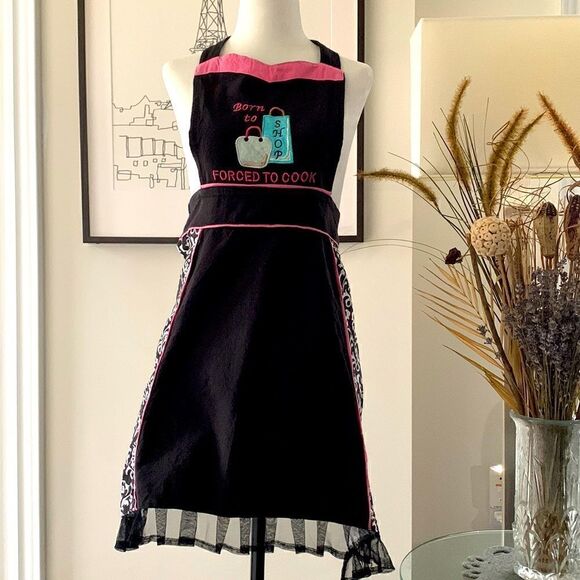 ❤️Pretty “Forced to Cook” Apron - Picture 3 of 7